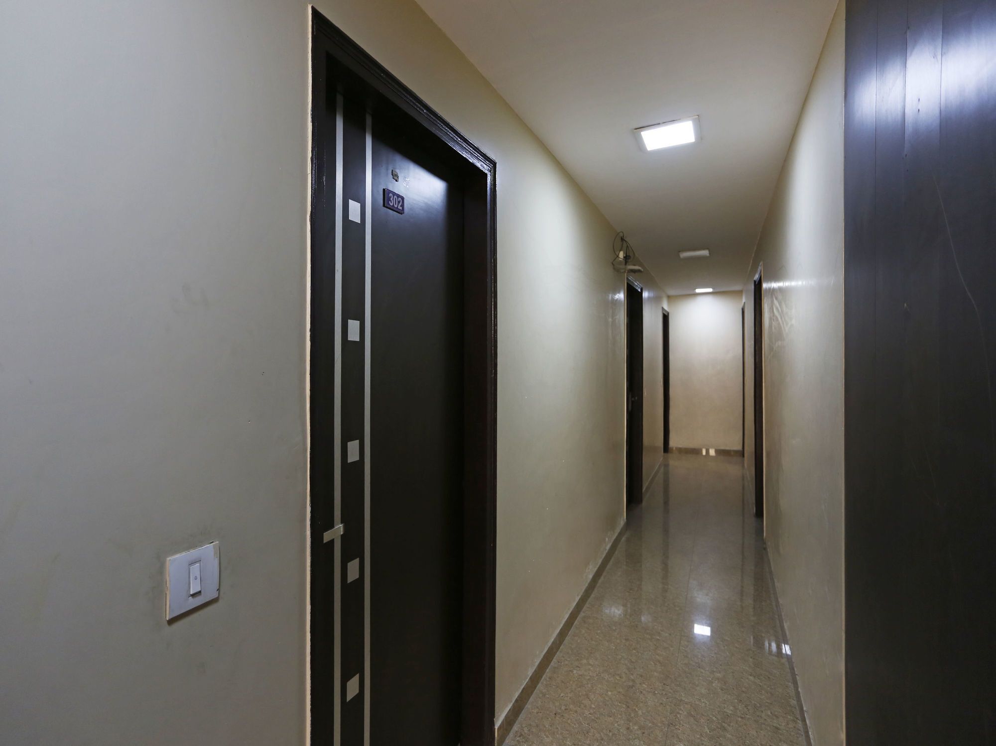 Hotel O Crosswinds Residency Indirapuram Eksteriør bilde