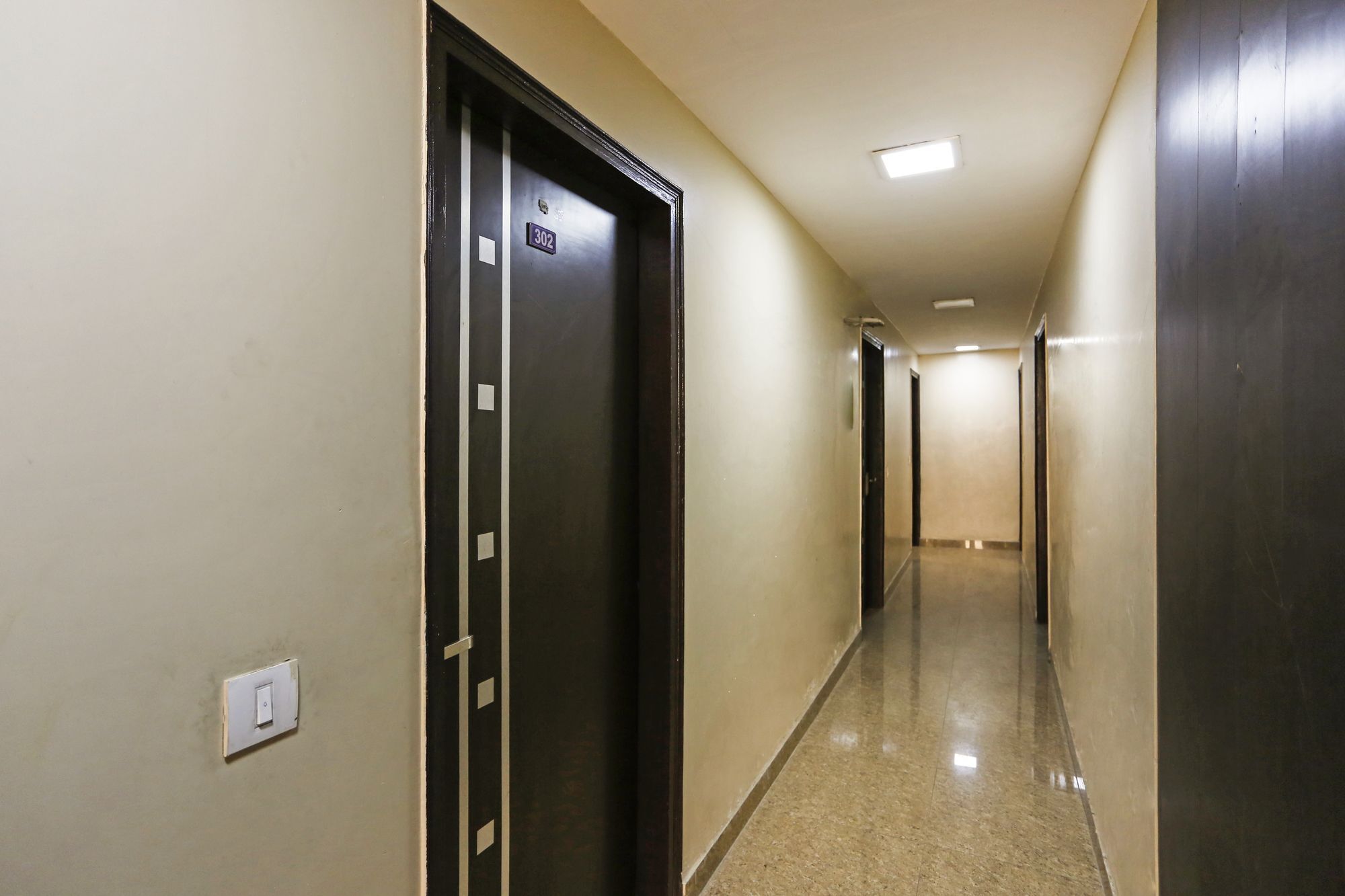 Hotel O Crosswinds Residency Indirapuram Eksteriør bilde